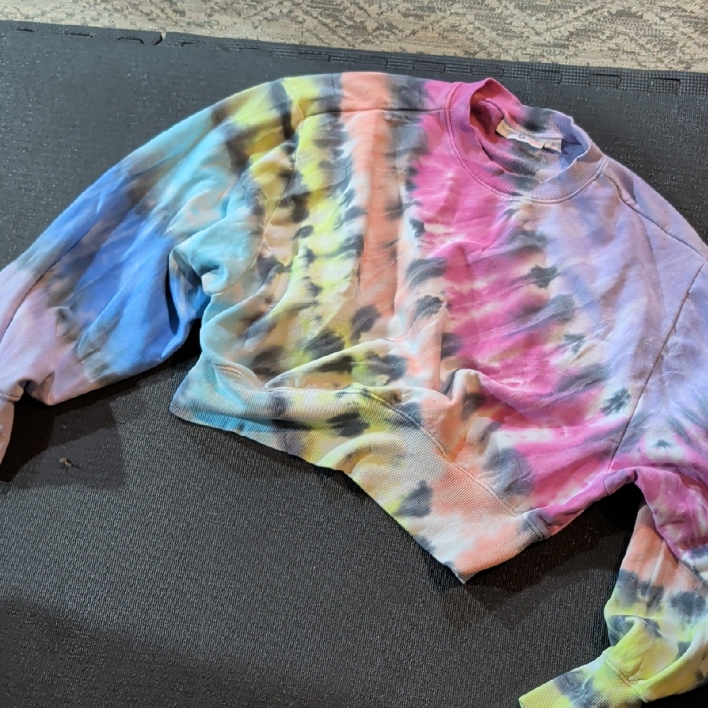 Sugar And Jade Cropped Tie Dye Sweatshirt